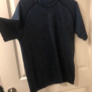 Lululemon workout shirt. Never used (no tags)